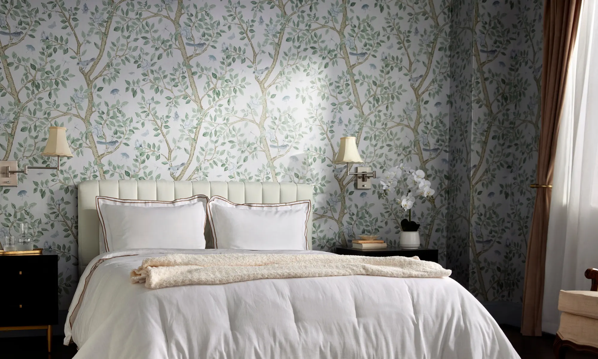 Bedroom with silver wallpaper